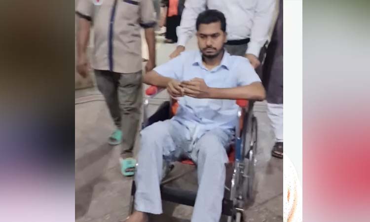 বাসায় ফিরেছেন নুরুল হক নুর