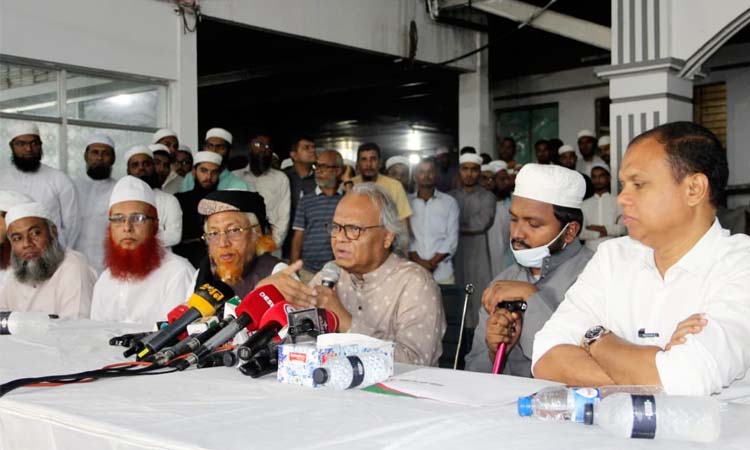 ক্যান্সার আক্রান্ত হেফাজত নেতা মাওলানা ফারুকীর পাশে দাঁড়ালেন তারেক রহমান