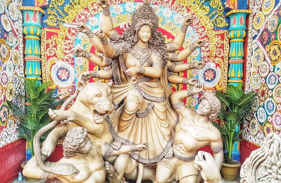 লালমনিরহাটে শারদীয় দুর্গোৎসবের জোরালো প্রস্তুতি