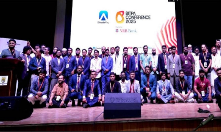খুলনার প্রযুক্তিপ্রেমীদের স্বপ্ন দেখাচ্ছে এলিভেটপে বিটপা কনফারেন্স