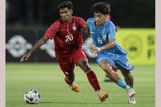 ভারতের কাছে ফাইনালে টাইব্রেকারে পরাজিত বাংলাদেশ
