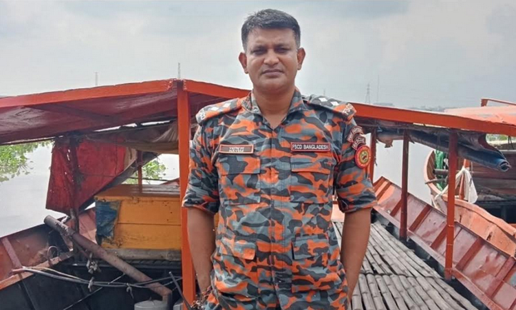 শেরপুরে চিরনিদ্রায় শায়িত হলেন ফায়ার ফাইটার নাঈম