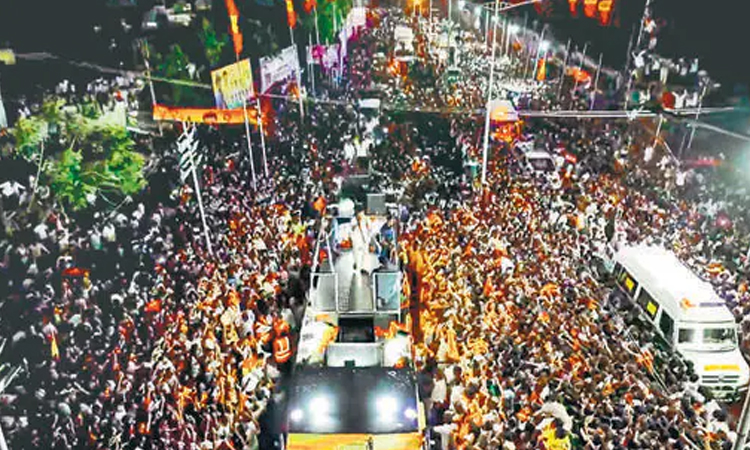 ভারতে রাজনৈতিক সমাবেশে পদদলিত হয়ে নিহত ৩৯