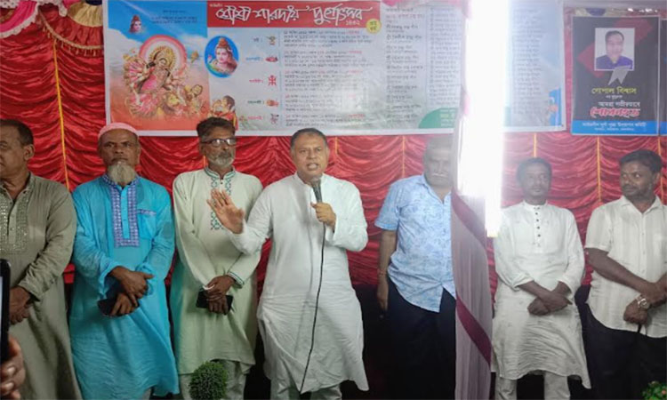 তারাকান্দায় পূজামণ্ডপ পরিদর্শন ও শুভেচ্ছা বিনিময় বিএনপির
