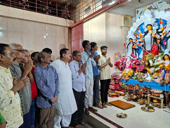 শান্তিপূর্ণভাবে দুর্গাপূজা উদযাপিত হচ্ছে : মিনু