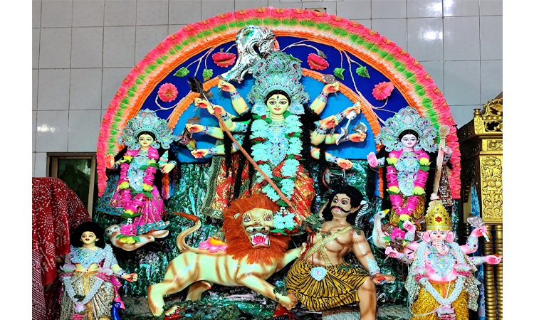 কুমিল্লায় পালিত হচ্ছে মহানবমী, কাল বিসর্জন