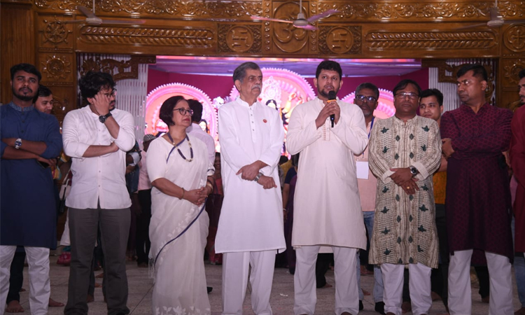 হিন্দু ধর্মাবলম্বীদের ন্যায্য দাবিসমূহ পর্যায়ক্রমে পূরণ করা সম্ভব : তথ্য উপদেষ্টা