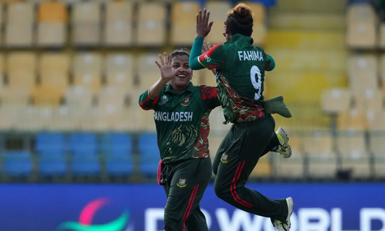 পাকিস্তানকে হারিয়ে বিশ্বকাপ শুরু করলো বাংলাদেশ