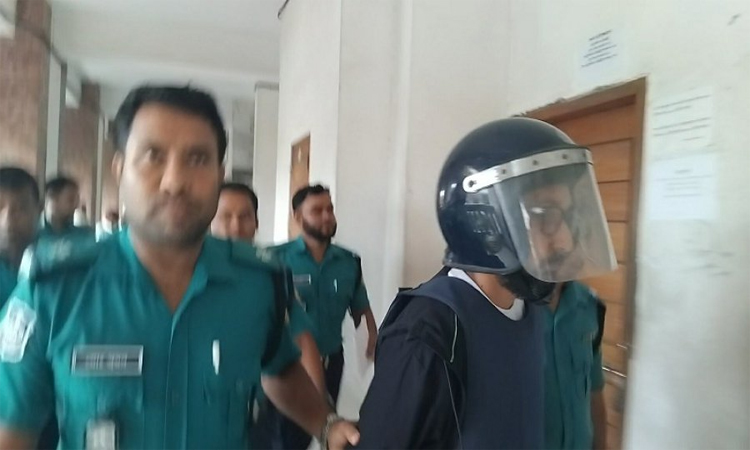 পি কে হালদারের সহযোগী তাজবির কারাগারে