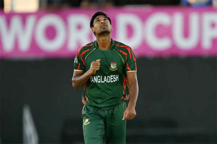 টি-টোয়েন্টিতে ডট বল দেওয়ার বিশ্ব রেকর্ড মুস্তাফিজের