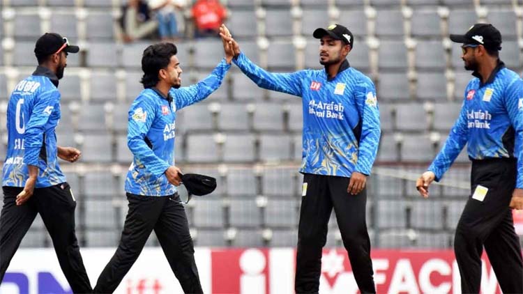 জয়ের রেকর্ড সেঞ্চুরিতে বড় জয় চট্টগ্রামের