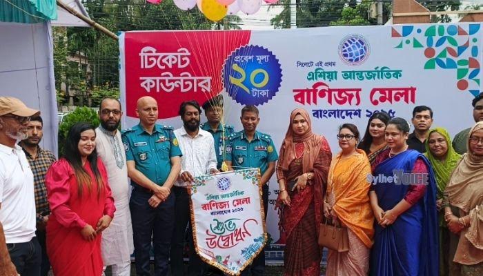 সিলেট নগরে ব্যাটারি রিকশার বদলে আসছে পরিবেশবান্ধব পরিবহন : এসএমপি কমিশনার