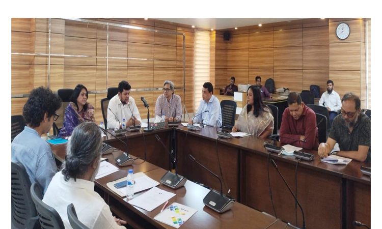 সরকারি অনুদানপ্রাপ্ত চলচ্চিত্রের নির্মাণশৈলী উন্নত করতে হবে : তথ্য উপদেষ্টা