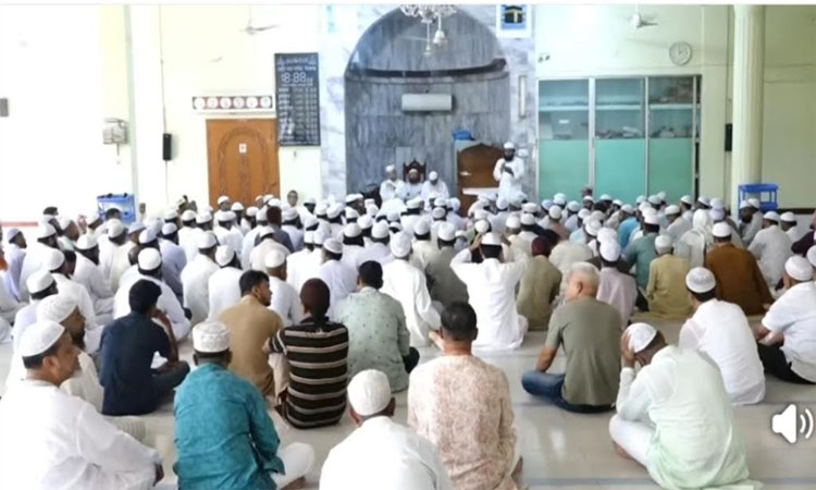 সিরাজগঞ্জে ২১৯টি মসজিদের ইমাম ও মুয়াজ্জিনের সাথে বিএনপির মতবিনিময়