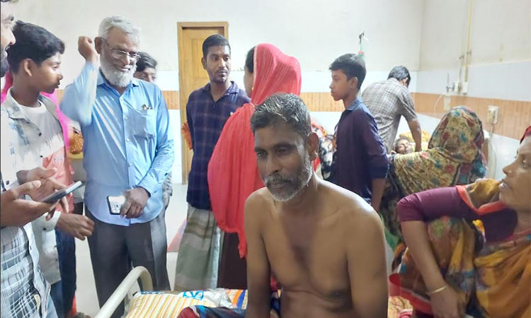 চুয়াডাঙ্গায়  মেয়াদোত্তীর্ণ মদ পান করে ৬ জনের মৃত্যু