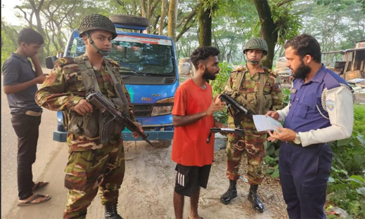 চাঁদপুরে একমাসে সেনাবাহিনীর ১৫৬ অভিযান