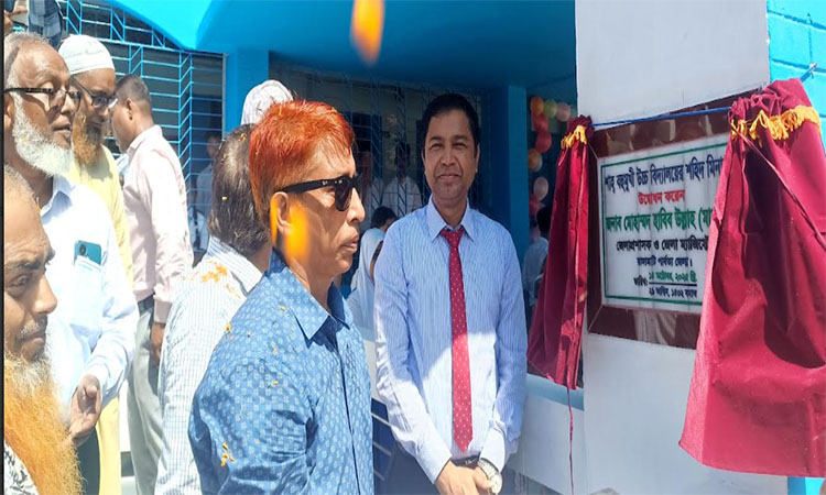 রাঙ্গামাটিতে নব নির্মিত শহিদ মিনার উদ্বোধন 
