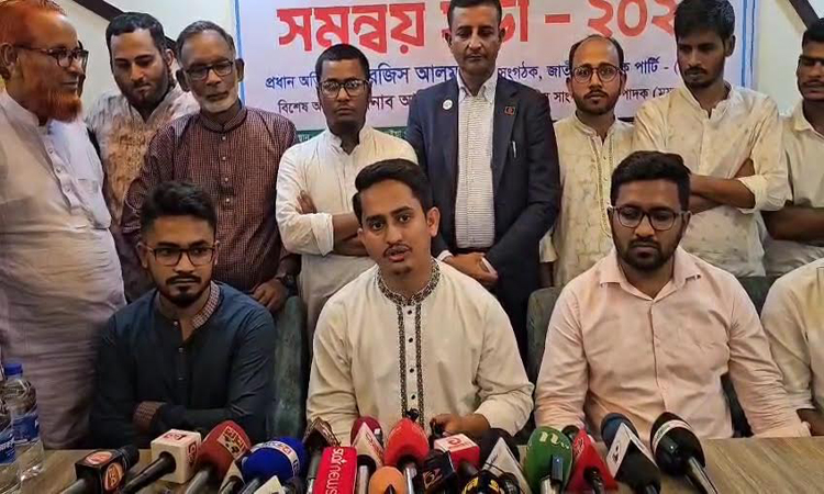 আগামী নির্বাচনে শাপলা প্রতীক নিয়েই অংশ নেবে এনসিপি : সারজিস আলম