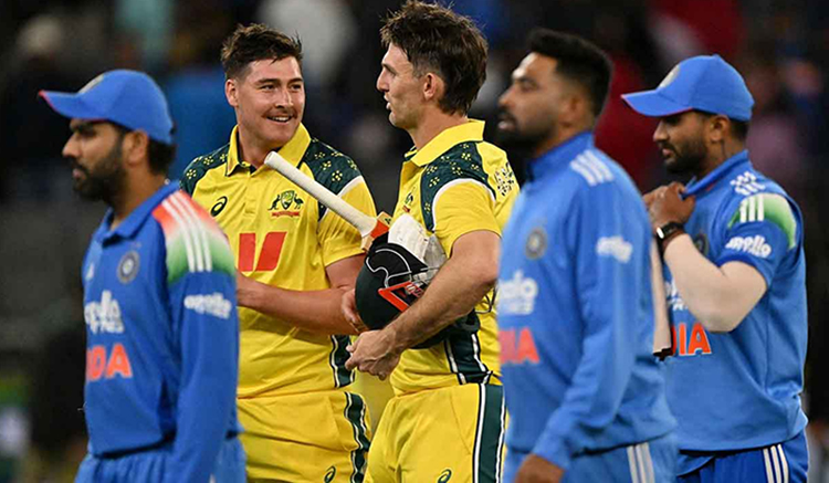 ভারতকে হারিয়ে ওয়ানডে সিরিজ শুরু অস্ট্রেলিয়ার