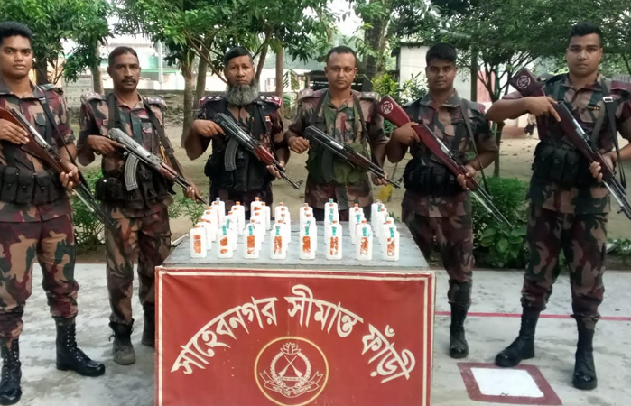 রাজশাহী সীমান্ত থেকে ভারতীয় মাদক জব্দ