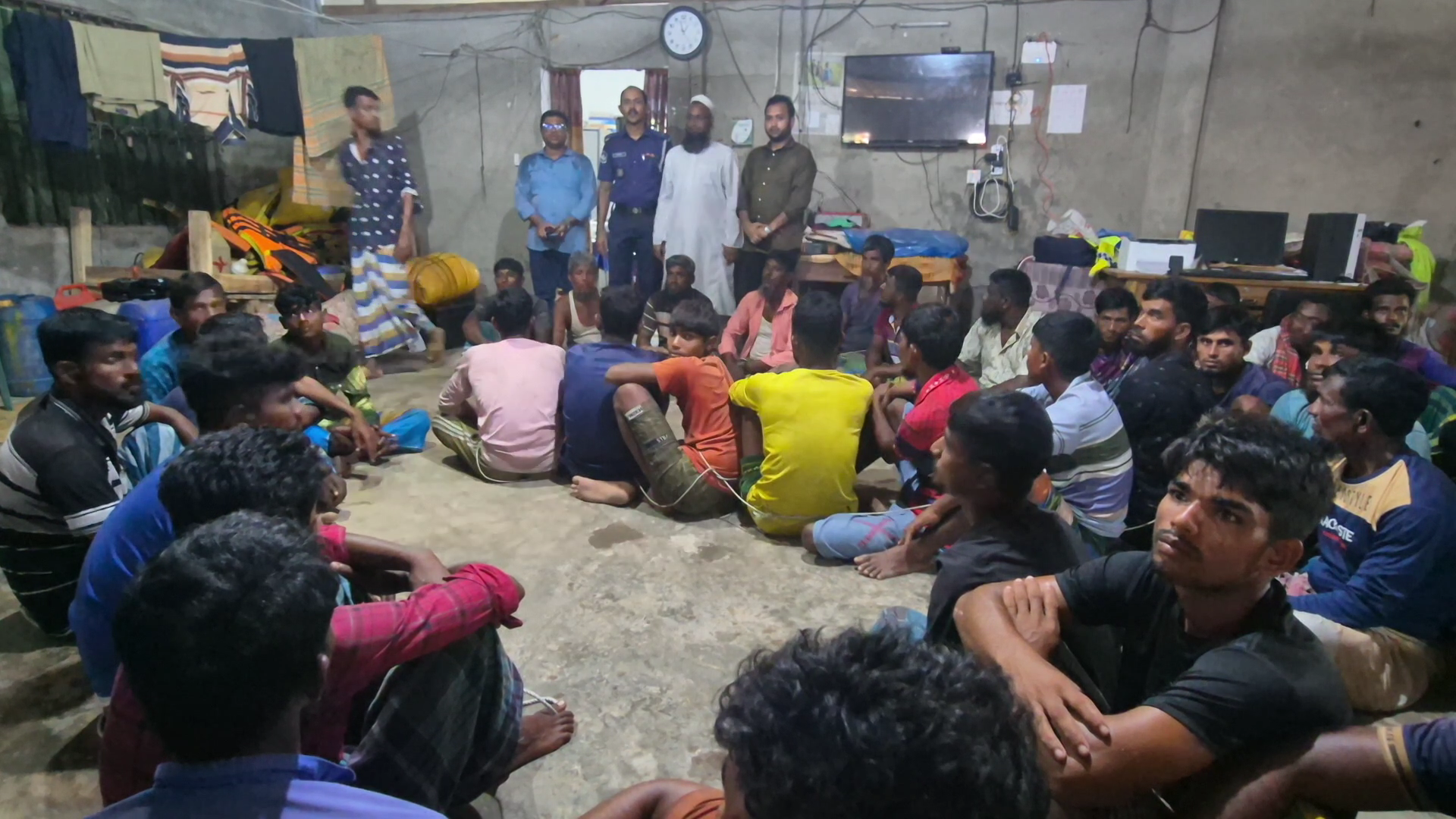 নোয়াখালীতে ২ টন ইলিশ জব্দ, ৪৬ জেলে আটক