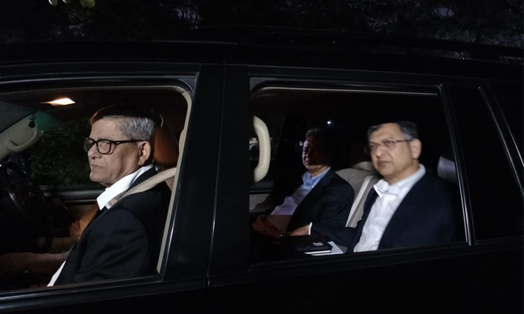 প্রধান উপদেষ্টার সাথে যমুনায় বৈঠকে বিএনপির প্রতিনিধি দল