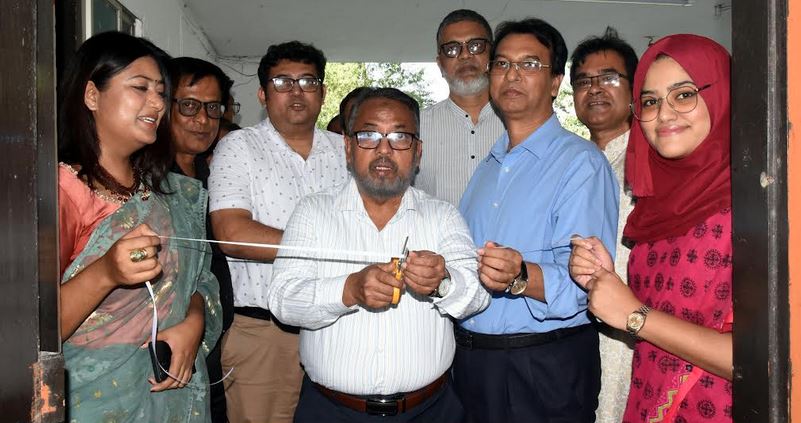 খুলনা বিশ্ববিদ্যালয়ে বিশেষ শিল্পকর্ম প্রদর্শনী 