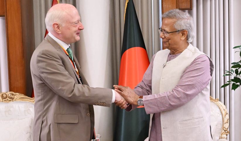 প্রধান উপদেষ্টার সঙ্গে জার্মানির নবনিযুক্ত রাষ্ট্রদূতের সাক্ষাৎ