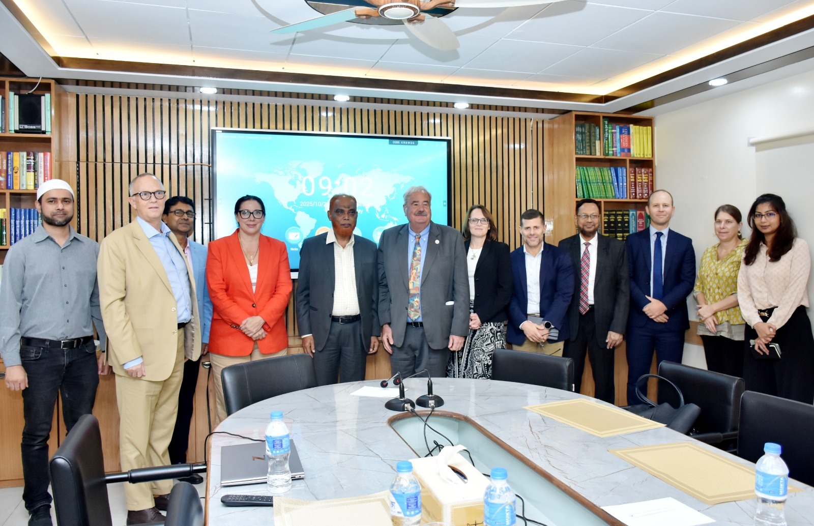 জামায়াতে ইসলামীর নেতৃবৃন্দের সঙ্গে আইআরআই প্রতিনিধি দলের বৈঠক