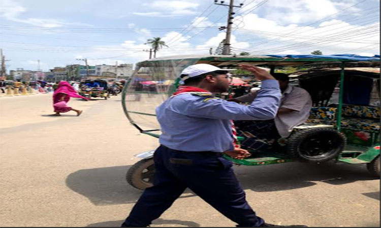 জাতির ক্রান্তিকালে স্বেচ্ছাশ্রমের স্বীকৃতি পেলেন নাটোরের ৪৩২ স্কাউট