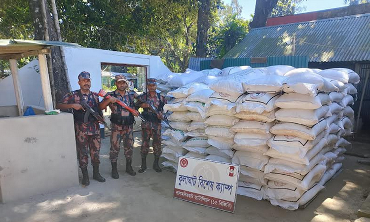 পাচারকালে লালমনিরহাট থেকে বিপুল পরিমাণ রাসায়নিক সার উদ্ধার