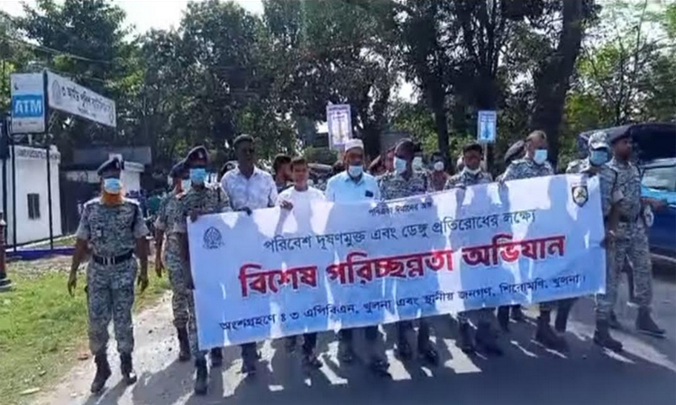 খুলনায় এপিবিএনের পরিচ্ছন্নতা অভিযান