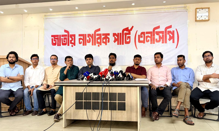 নির্বাচন যথাসময়ে হতে হবে, সংস্কারও বাস্তবায়ন করতে হবে: আখতার