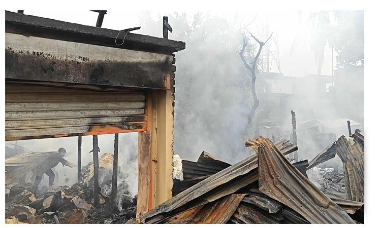 মহালছড়িতে আগুনে পুড়ল ২৩ ব্যবসা প্রতিষ্ঠান