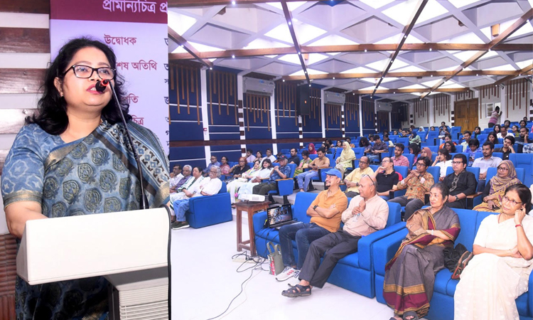 ঢাবি ভাস্কর্য বিভাগে প্রামাণ্যচিত্র প্রদর্শনী