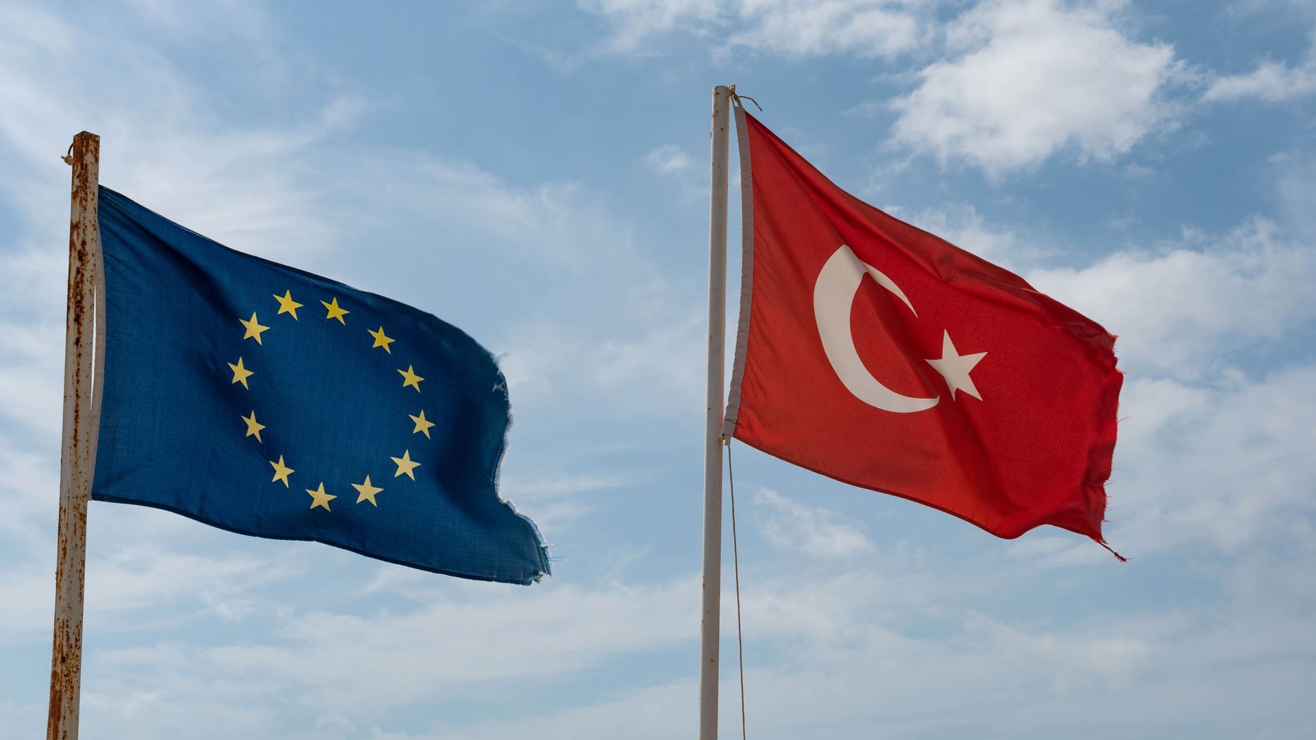 ইইউ প্রতিরক্ষা পরিকল্পনায় যোগদানের আগ্রহ পুনর্ব্যক্ত করলেন তুরস্কের পররাষ্ট্রমন্ত্রী