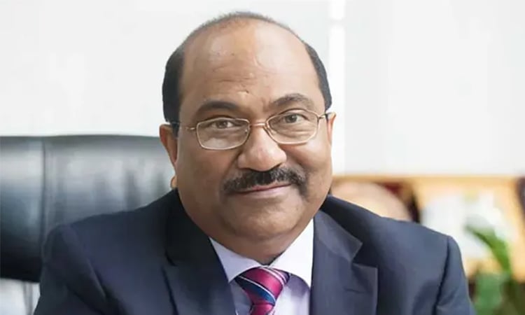 দুদকের মামলায় সাবেক ডেপুটি গভর্নর এস কে সুরের বিচার শুরু