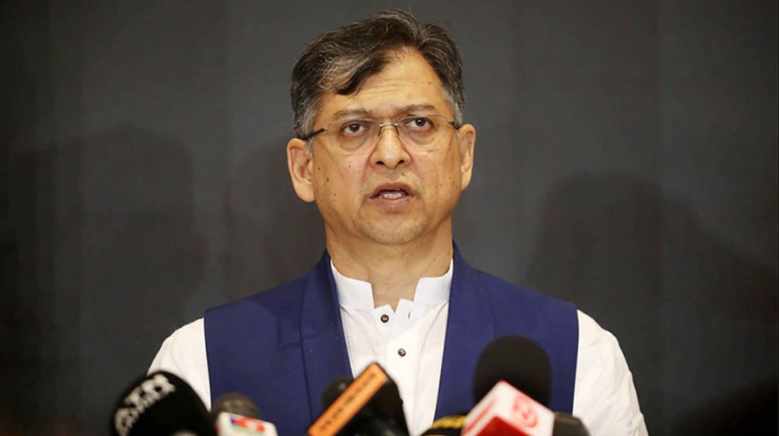 অগণতান্ত্রিক পদ্ধতিতে রাজপথ আর উত্তপ্ত হতে দেব না : সালাহউদ্দিন আহমেদ