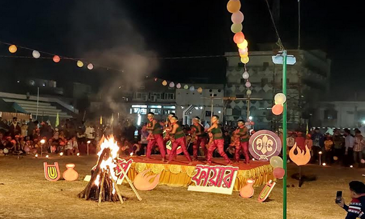 নাটোরে জেলা কাব ক্যাম্পুরীতে মহা তাঁবু জলসা
