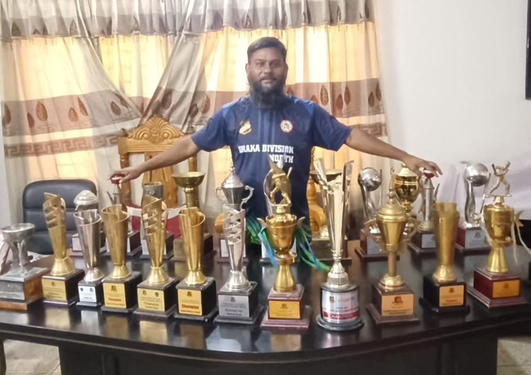 আরাফাতের হাত ধরে এগিয়ে যাচ্ছে টাঙ্গাইলের ক্রিকেট