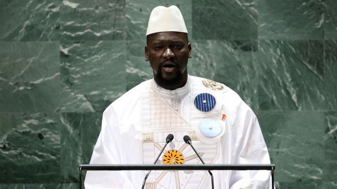 গিনিতে ডিসেম্বরের ভোটের জন্য জান্তা প্রধানসহ ৮ প্রার্থী অনুমোদিত