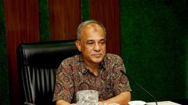 আইনশৃঙ্খলা পরিস্থিতি স্বাভাবিক রয়েছে: স্বরাষ্ট্র উপদেষ্টা 