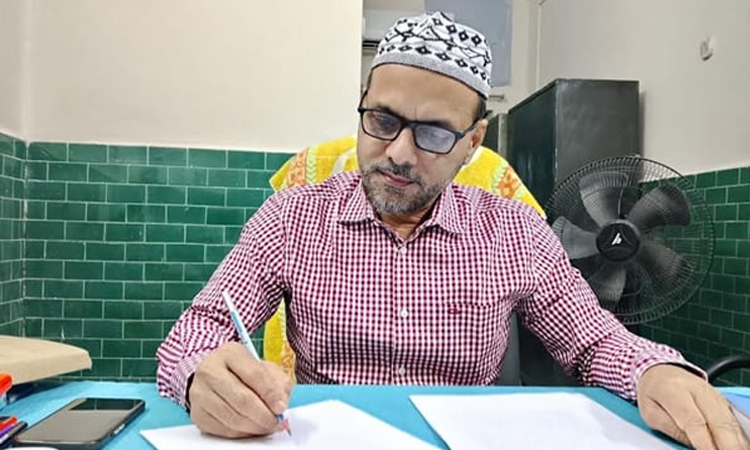 শিশুদের ইনডোর জীবনযাপনে মায়োপিয়ার ঝুঁকি বাড়ছে: অধ্যাপক ডা. মনিরুজ্জামান