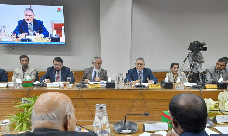 গ্রহণযোগ্য নির্বাচনের জন্য রাজনৈতিক দলগুলোর সহযোগিতা প্রয়োজন : সিইসি