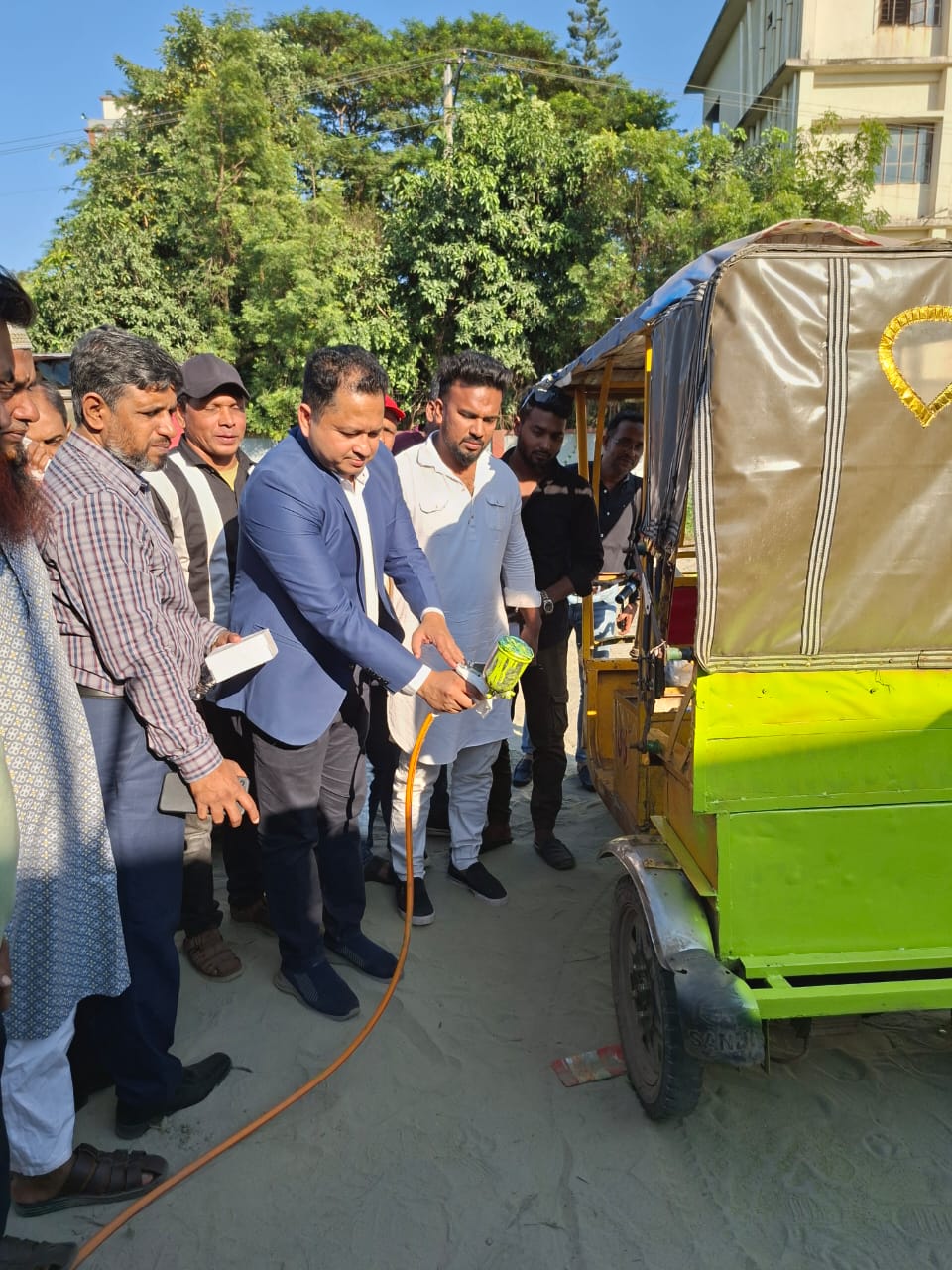 যানজট নিরসনে মুন্সীগঞ্জে ডিজিটালের আওতায় আসছে অটোরিকশা 