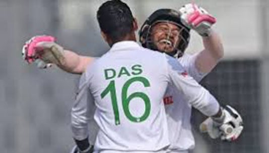 মুশফিক-লিটনের সেঞ্চুরিতে বড় সংগ্রহের পথে বাংলাদেশ
