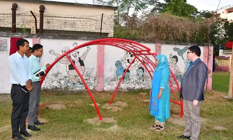 রাজবাড়ীতে শিশুদের বিনোদনে রাইড ও ওয়াকওয়ে উদ্বোধন