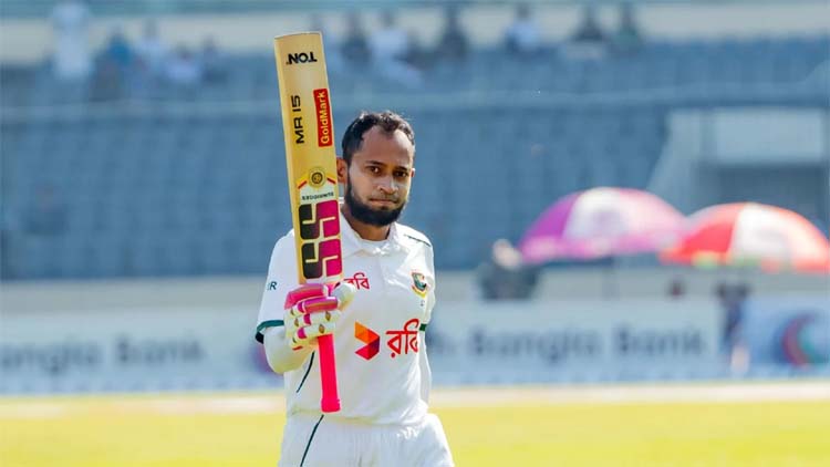 শততম টেস্টের সেঞ্চুরি দাদা-দাদী, নানা-নানীকে উৎসর্গ করলেন মুশফিক