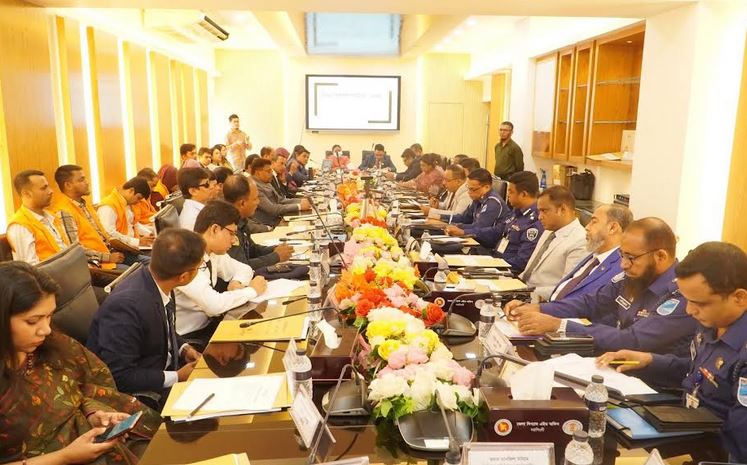 নরসিংদীতে বিচার বিভাগীয় সম্মেলন অনুষ্ঠিত