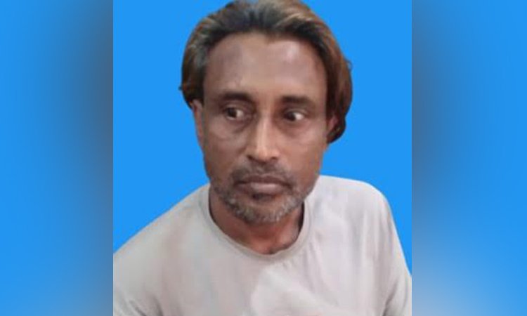 রাঙ্গুনিয়ার শীর্ষ সন্ত্রাসী সরোয়ার র‌্যাবের হাতে গ্রেপ্তার